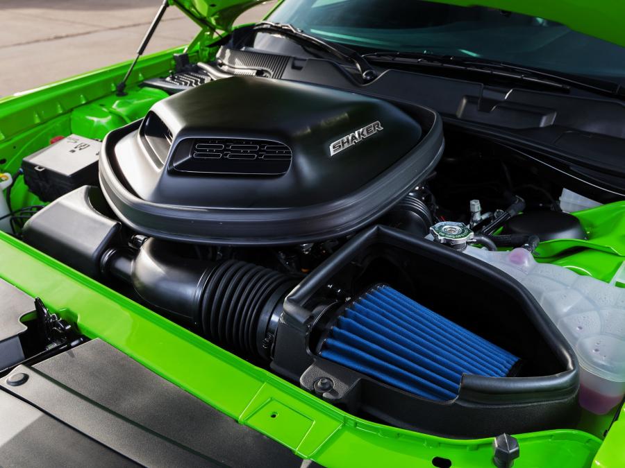 Dodge Challenger R/T Shaker 2015 года  (фото 9 из 54)
